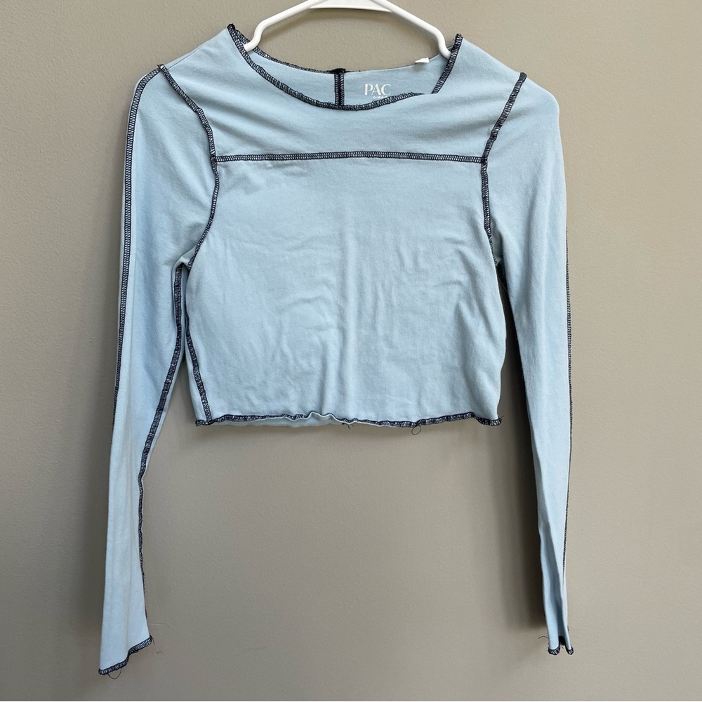 PacSun Baby Blue Cropped Long Sleeve Tee with Contrast Stitching - Size S